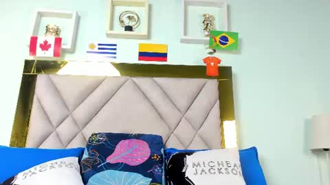 monic_sanders online show from 07.11.26