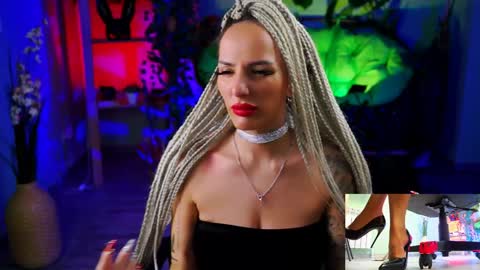 Monika online show from 01.22.25