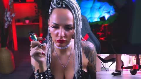 Monika online show from 02.11.25