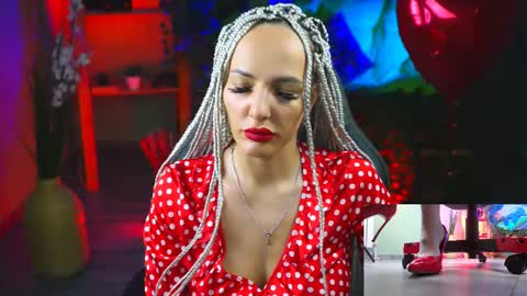 Monika online show from 02.13.25