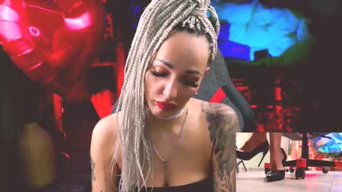 Monika online show from 02.16.25