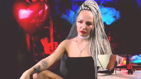 Monika online show from 02.16.25