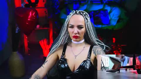 Monika online show from 02.17.25