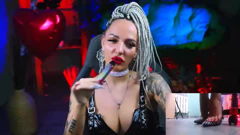 Monika online show from 02.17.25