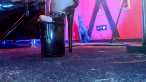 Snapshot of monicamaxwel chatting on 02.16.26 Monika online show from 02.16.26