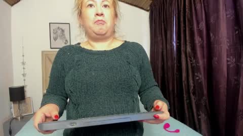 Mony online show from 04.11.26