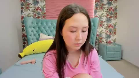 Monica online show from 11.27.25