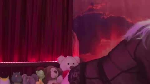 Monika    online show from 12.07.24