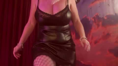 Monika    online show from 01.16.25