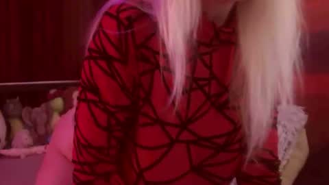 Monika    online show from 10.01.25