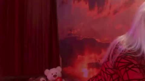 Monika    online show from 10.12.25