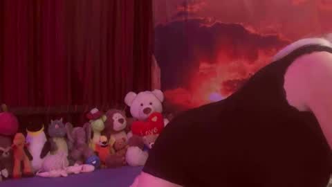 Monika    online show from 10.26.25