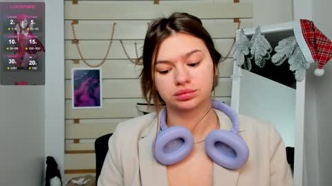 Monika online show from 01.17.25