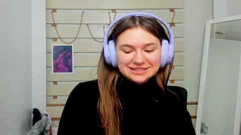 Monika online show from 02.08.25