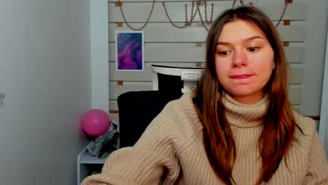 Monika online show from 02.12.25