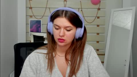 Monika online show from 02.24.25