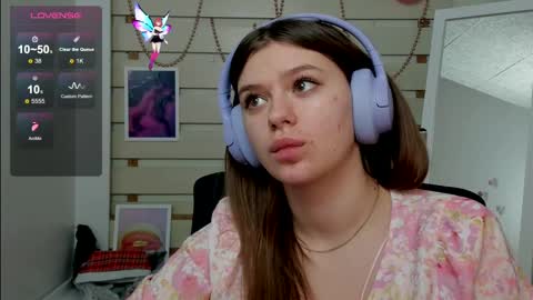 Monika online show from 03.08.25