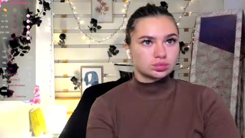 Monika online show from 10.26.25