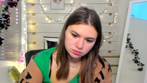 Monika online show from 11.15.25