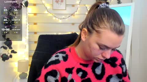 Monika online show from 02.08.26