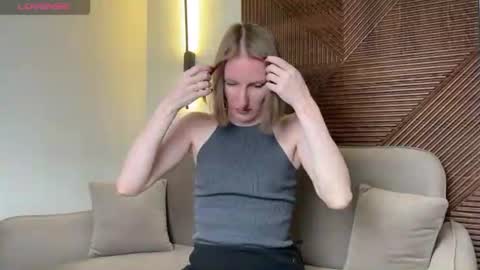 MonikaBos online show from 07.20.26