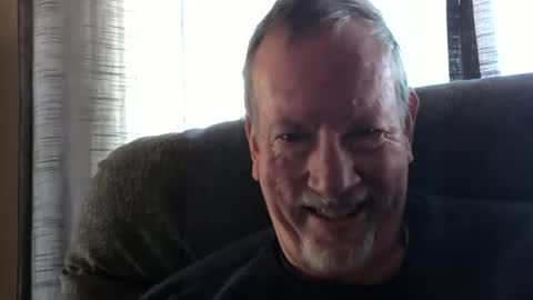 Snapshot of monkeedance chatting on 01.20.25 Monkee Dance online show from 01.20.25