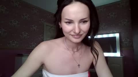 monparis_dream online show from 10.26.25