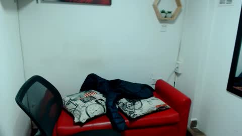 Snapshot of monserrat_diva chatting on 03.04.26 monserrat_diva online show from 03.04.26