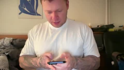 Snapshot of monster_d_ chatting on 04.02.26 Monster D online show from 04.02.26