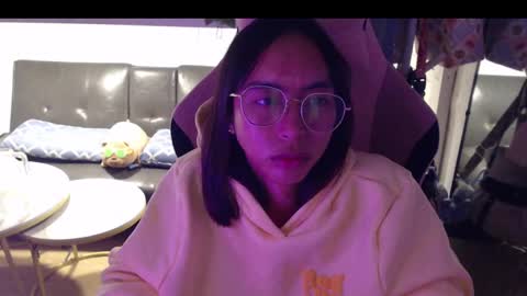 ELYSE A SIMPLE GIRL online show from 12.12.24