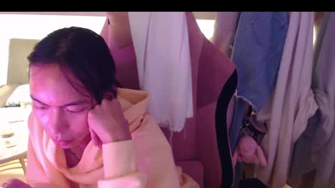 ELYSE A SIMPLE GIRL online show from 12.13.24