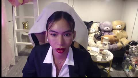 ELYSE A SIMPLE GIRL online show from 04.19.26
