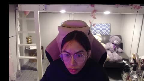 ELYSE A SIMPLE GIRL online show from 05.25.26