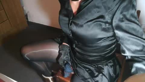 Sabrina online show from 04.20.26