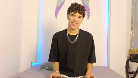   online show from 07.04.26