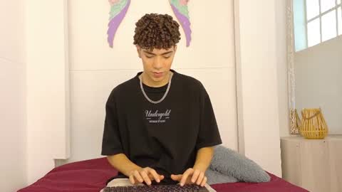  online show from 07.06.26