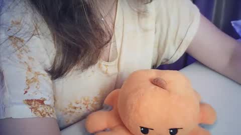 Snapshot of moodiemira chatting on 11.10.25 moodiemira online show from 11.10.25