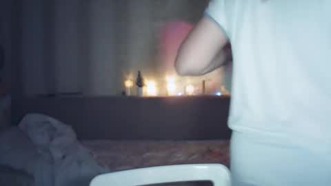 Snapshot of moodiemira chatting on 12.18.25 moodiemira online show from 12.18.25