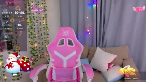 Moon  Bunny online show from 12.13.25