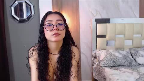 moon_and_fire_ online show from 02.07.26