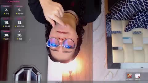 moon_and_fire_ online show from 03.25.26