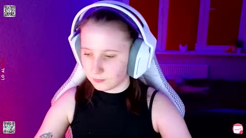 Lola online show from 03.25.26