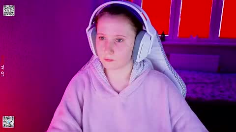 Lola online show from 04.24.26