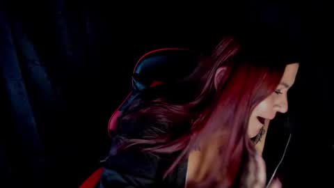 Snapshot of moon_dark520 chatting on 01.09.26 Lilith online show from 01.09.26