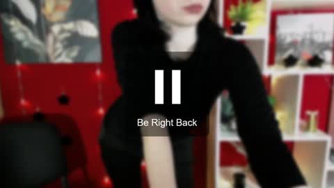 Snapshot of moon_foxy_ chatting on 12.20.24 Diana online show from 12.20.24