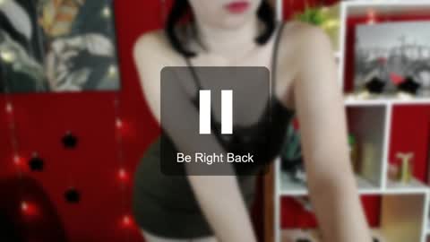 Snapshot of moon_foxy_ chatting on 12.30.24 Diana online show from 12.30.24