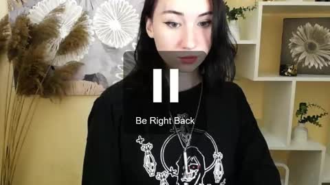 Snapshot of moon_foxy_ chatting on 09.17.25 Diana online show from 09.17.25