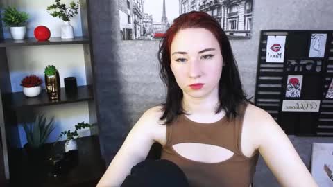 Snapshot of moon_foxy_ chatting on 11.20.25 Diana online show from 11.20.25