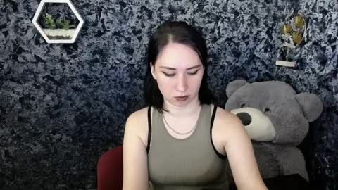 Snapshot of moon_foxy_ chatting on 04.10.26 Diana online show from 04.10.26