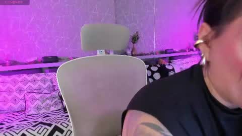 Sarah online show from 06.11.26